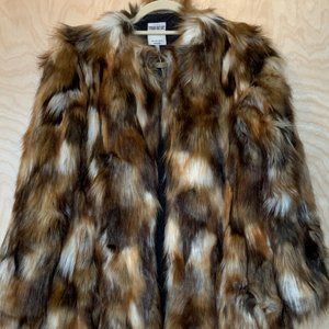 ZARA TRAFALUC (NWT) MULTI TONED FAUX FUR COAT